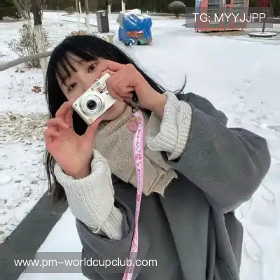 缪念泳
